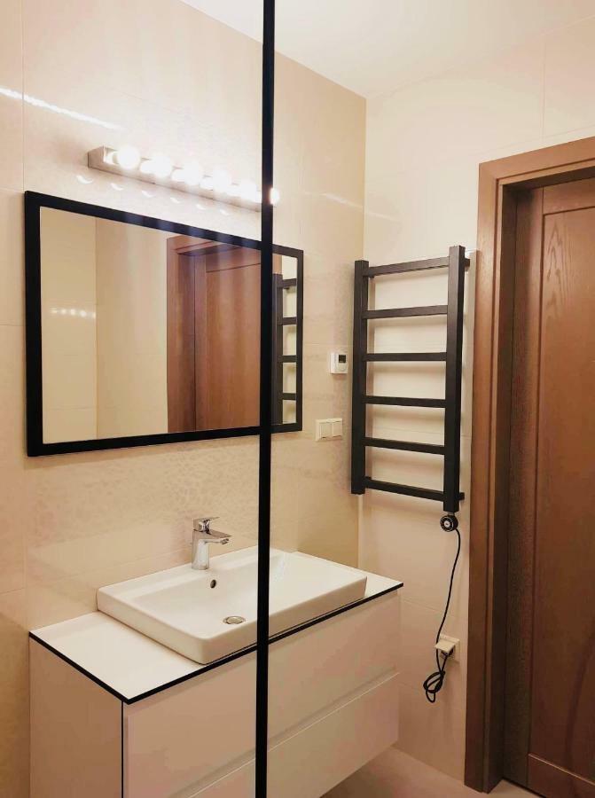 Modern Boutique Apartment In The City Center 드루스키닝카이 외부 사진